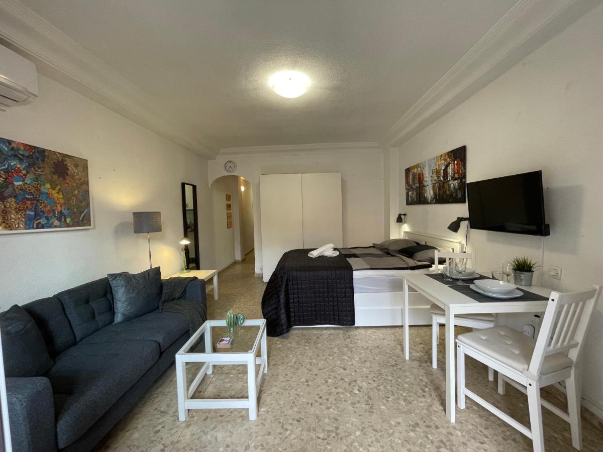 Fuengirola, Los Boliches - Nice Studio Right On The Beach. Екстериор снимка